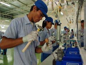 Industri Manufaktur Tumbuh 5,6 Persen item-thumbnail