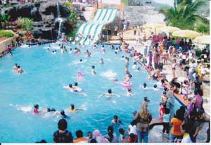Dream Land Park Bantu Atasi Problematika Bangsa item-thumbnail
