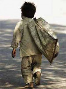 Oknum Polisi Telantarkan Anak Kandungnya item-thumbnail