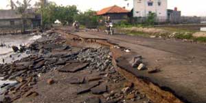 Pemkab Karawang Benahi Infrastruktur item-thumbnail