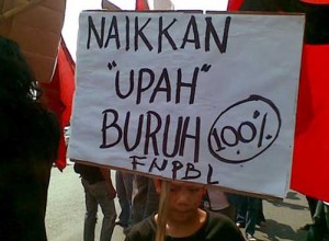 Gubernur DKI Diminta Segera Tetapkan Upah Buruh item-thumbnail