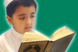 Santri Tulis Al-Quran Pecahkan Rekor MURI item-thumbnail