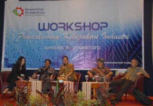 Industri Otomotif Lebih Mungkin Dibangun di Pulau Jawa item-thumbnail