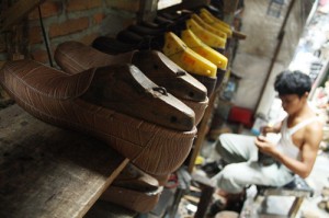 Industri Kecil Ditelantarkan item-thumbnail