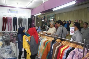 Encik Dari Malaysia Ya… item-thumbnail