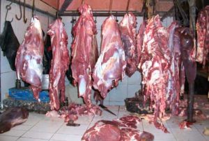 Daging Glonggongan Banjiri Pasar Tradisional di Grobogan item-thumbnail
