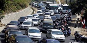 4.000 Kendaraan Melintas Tiap Jam di Jalur Selatan item-thumbnail