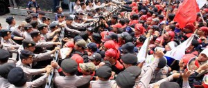 UMP 2015 Akan Diumumkan Desember item-thumbnail