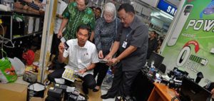 45 Juta Unit HP Selundupan Dipasarkan di Roxy Mas item-thumbnail