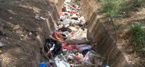Sembarangan Buang Sampah? Denda Rp 500.000 item-thumbnail