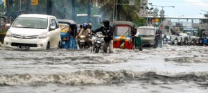 Masyarakat Siap-siap Hadapi Banjir Besar item-thumbnail