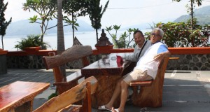 Keramahtamahan Pelayan Industri Pariwisata Disorot Turis Asing item-thumbnail