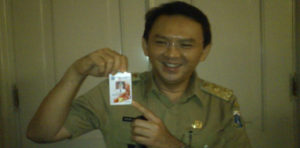 Pegawai Pemprov DKI Jakarta Gunakan Kartu Multifungsi item-thumbnail