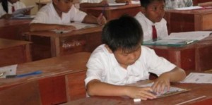 Sekolah Negeri di Cerebon Kekurangan Siswa item-thumbnail