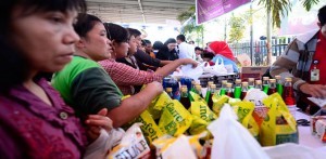 Pemkot Cimahi gelar Pasar Murah item-thumbnail