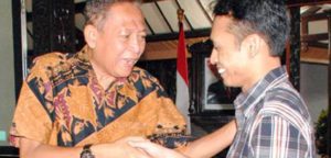Bupati Apresiasi Film Pelajar item-thumbnail