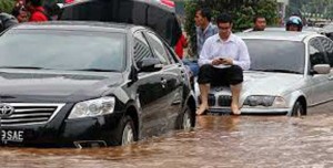 Musim Hujan Tiba, Ancaman Banjir Masih Mendera Jakarta item-thumbnail
