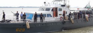TNI AL Keluhkan Pasokan BBM Kapal Patroli item-thumbnail