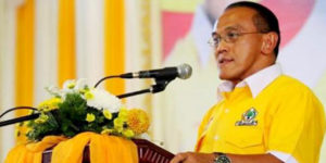 “Pohon Beringin” Gempar Dipastikan Ical Terpilih Kembali item-thumbnail