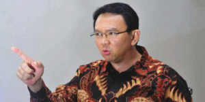 Ahok : Warga Jakarta Suka Mengumpat item-thumbnail