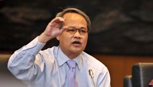Sesepuh Golkar Turun Gunung Gelar Munas Islah item-thumbnail