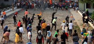 Melukai Polisi Pelaku Tawuran Dimasukkan ke dalam Sel item-thumbnail