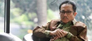 KPK Tahan Bekas Sekjen ESDM item-thumbnail