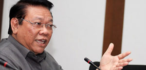 Soal Pilkada, Kubu Agung Minta KPU Pertimbangkan Konflik Golkar item-thumbnail
