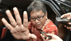Plt Sekjen DPP PDI-P penuhi Panggilan Komis III DPR item-thumbnail