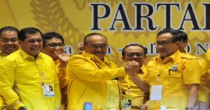 Konflik Golkar karena Pemerintah Tak Rasional? item-thumbnail