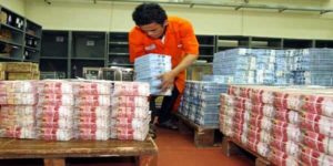 Pimpinan DPR Ingatkan Pemerintah Antisipasi Lemahnya Nilai Tukar Rupiah item-thumbnail