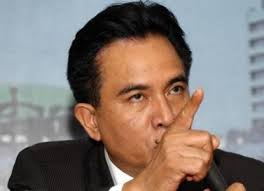 Partai Golkar Hasil Munas Bali Menggugat item-thumbnail