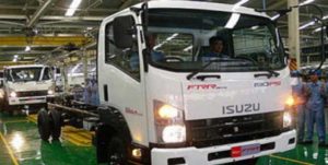 Menperin Resmikan Pabrik Truk Isuzu di Karawang item-thumbnail