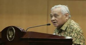 Laica Marzuki: Menteri Melakukan Salah Paham Terhadap Keputusan Mahkamah Partai item-thumbnail