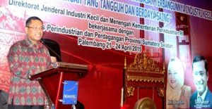 IKM Bisa Perkuat Perekonomian Nasional Hadapi MEA item-thumbnail