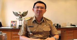Kebiasaan Buruk Oknum Pejabat Dikritisi Gubernur Ahok item-thumbnail