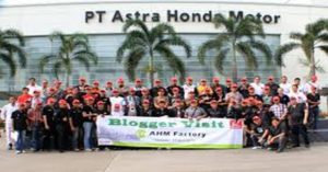 Wilayah Jabar Pasar Penjualan Sepeda Motor Terbesar item-thumbnail