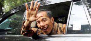 Jokowi Disebut Sumber Ketidakpastian item-thumbnail