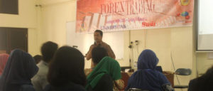 Fakultas Ekonomi USB Menggelar Workshop Forex Trading item-thumbnail