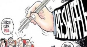 Politisi PDIP Desak Jokowi Segera Lakukan Reshuffle item-thumbnail