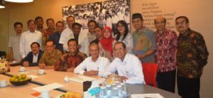 Barang Impor Ilegal Penyebab Industri Padat Karya Terpuruk item-thumbnail