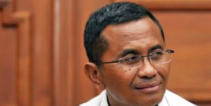 Terancam Hukuman 20 Tahun, Dahlan Iskan Dicekal Bepergian ke LN item-thumbnail