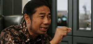 Haji Lulung Datangi Mabes Polri serahkan Dokumen Kejahatan item-thumbnail