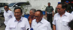 Rombongan KMP Besuk Suryadharma Ali di Rutan Guntur item-thumbnail