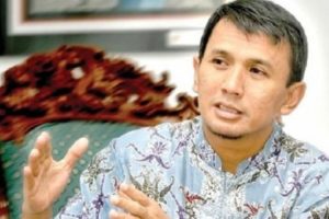 Tangkap Gubernur Sumatera Utara ! item-thumbnail