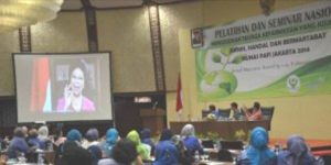 Seminar Nasional Pharmaceutical Update : Menilik Perkembangan Terkini Sains Farmasi dan Klinik item-thumbnail