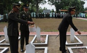 Mengenang Jasa Pahlawan, Dandim Sragen Ziarah di TMP Hastana Manggala Negara item-thumbnail