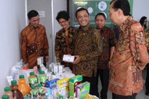 Produksi Bahan Baku, Menperin: Indonesia Perkuat Industri Farmasi item-thumbnail