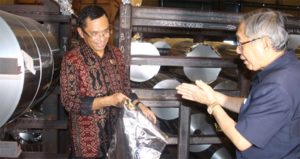 Kata Menperin, Kebutuhan Garam untuk Industri Lokal Dipenuhi Produk Garam Dalam Negeri item-thumbnail