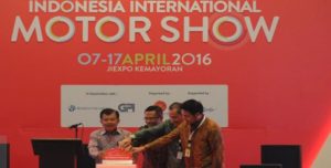 JK : Industri Otomotif Sebagai Tolak Ukur Pergerakan Perekonomian Negara item-thumbnail